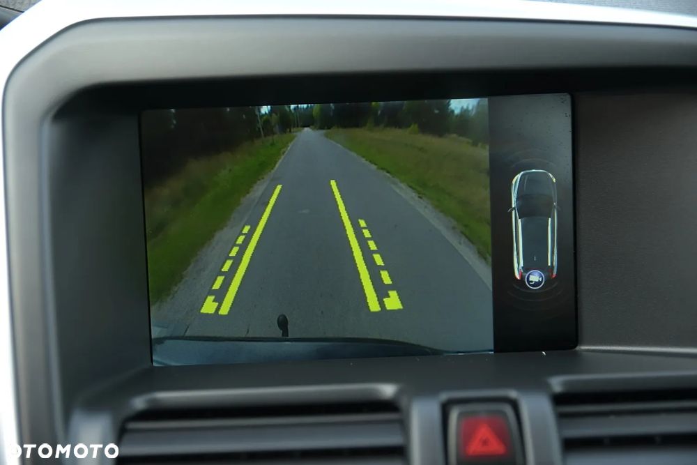 Volvo XC 60 - 32