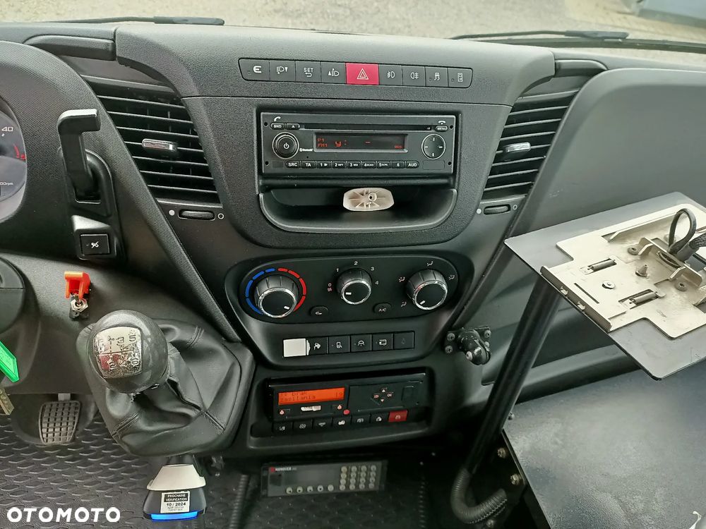 Iveco Daily Line 60C17 24 Osobowy - 16