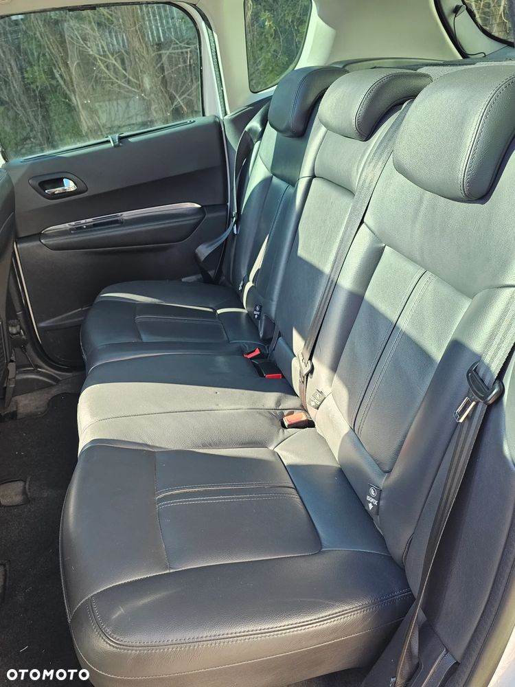 Peugeot 3008 2.0 HDi HYbrid4 - 12