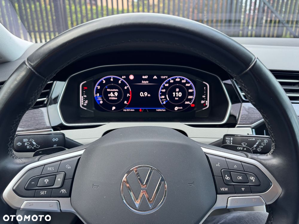 Volkswagen Passat 2.0 TSI Elegance DSG - 25