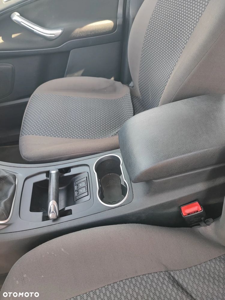 Ford Galaxy 2.0 TDCi Titanium - 10