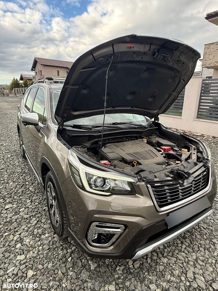 Subaru Forester 2.0 e-Boxer MHEV LinearTronic Trend - 11