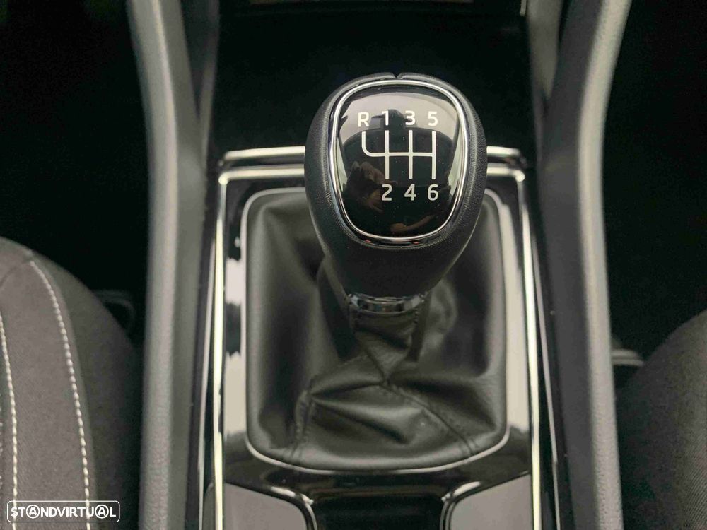 Skoda Karoq 1.0 TSI - 9