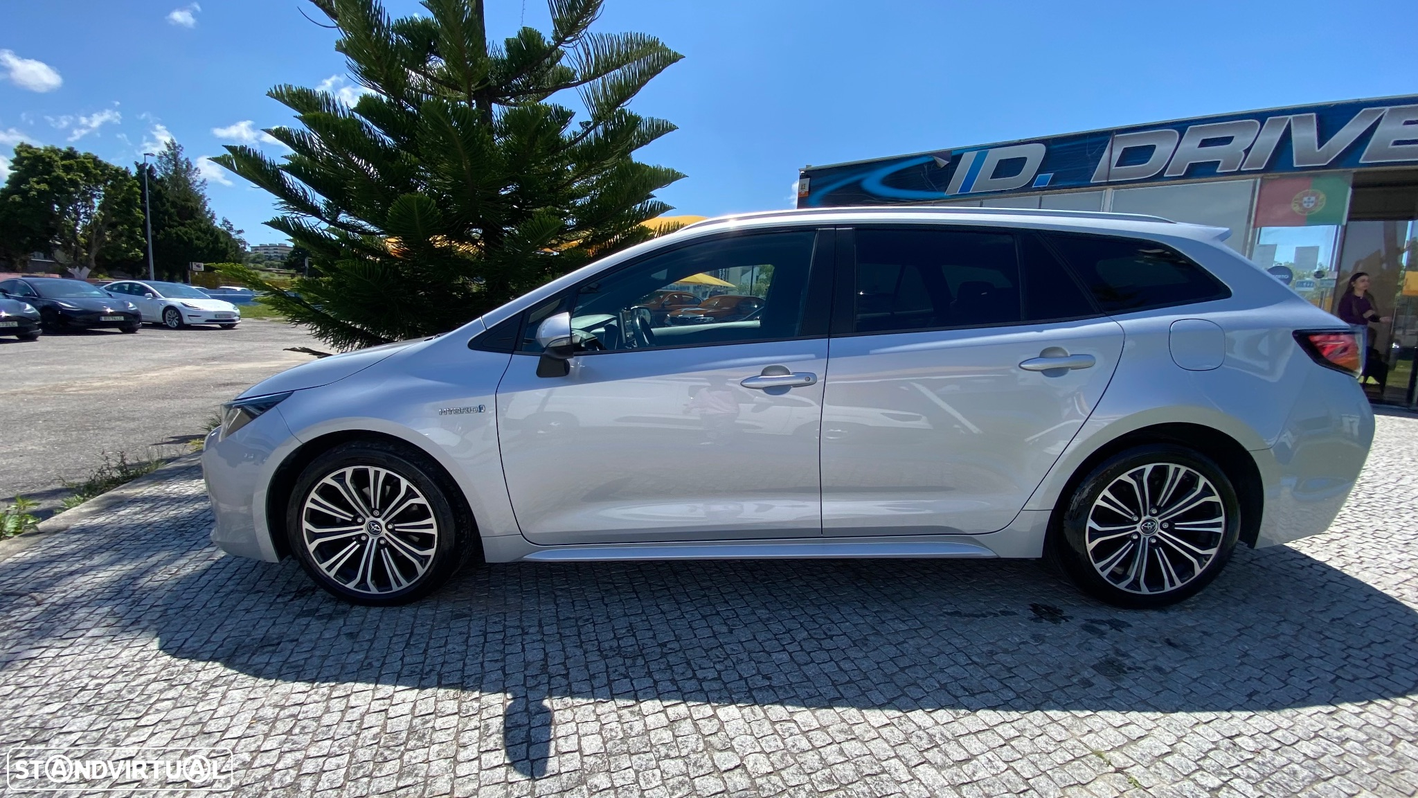 Toyota Corolla Touring Sports 1.8 Hybrid Exclusive - 12