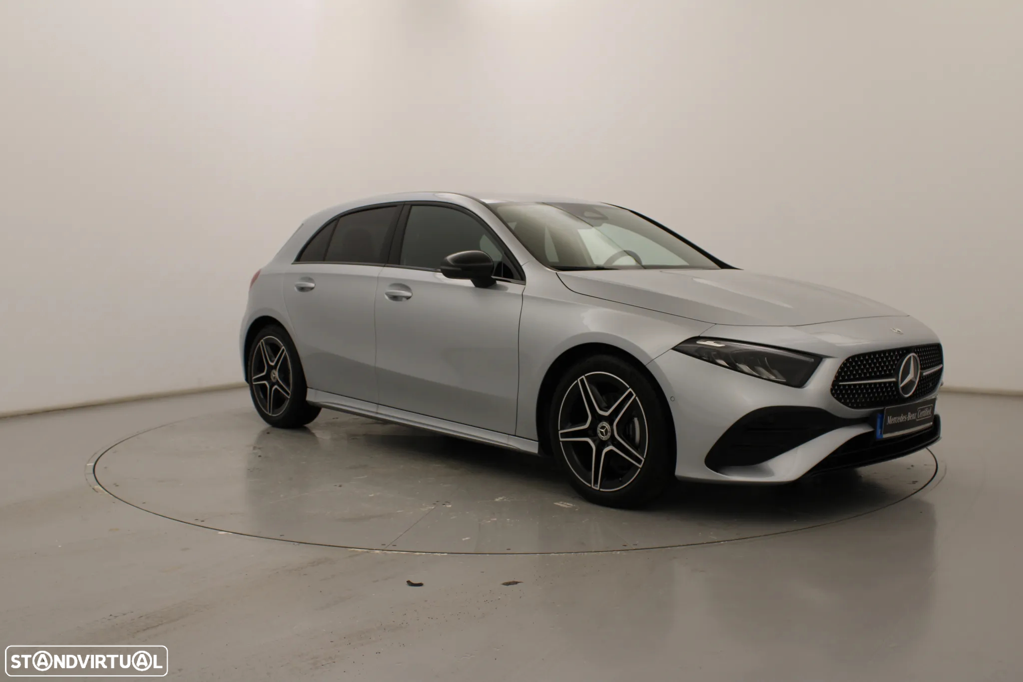 Mercedes-Benz A 200 Standard - 2