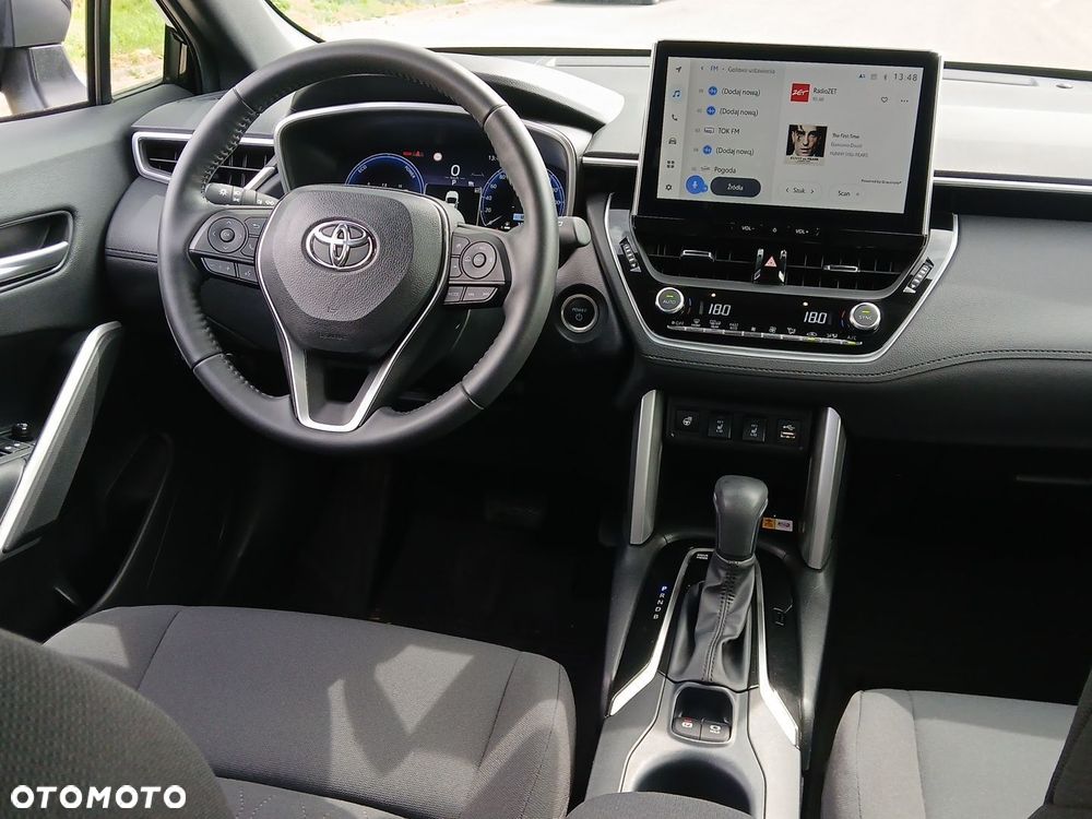 Toyota Corolla Cross - 21