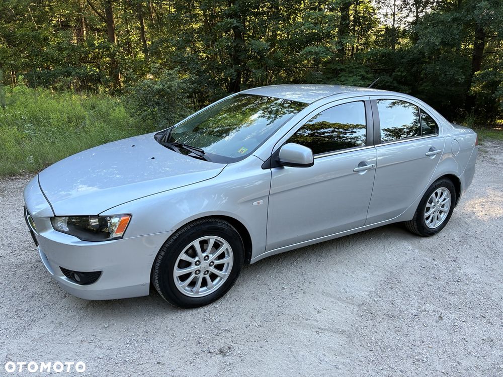 Mitsubishi Lancer 1.6 Invite - 7