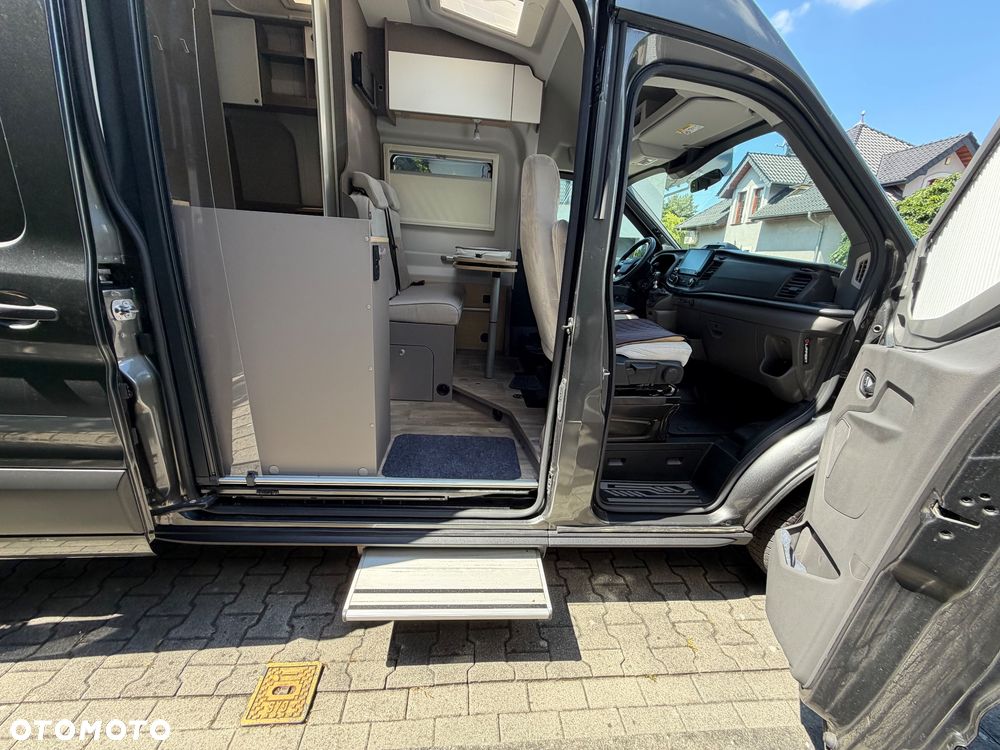 Ford LMC INNOVAN C 590 - 24