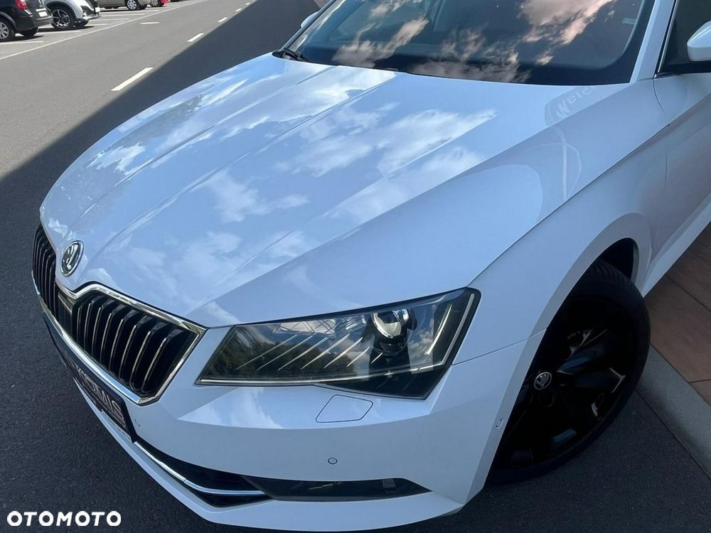 Skoda Superb 2.0 TSI 4x4 DSG Style - 35