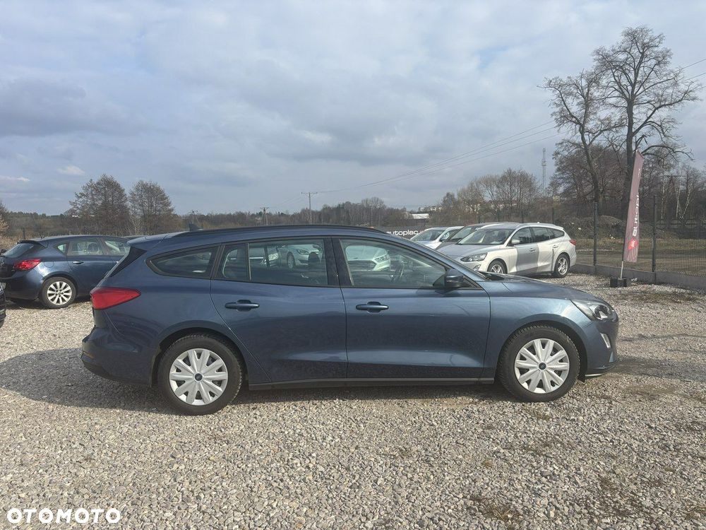 Ford Focus - 12