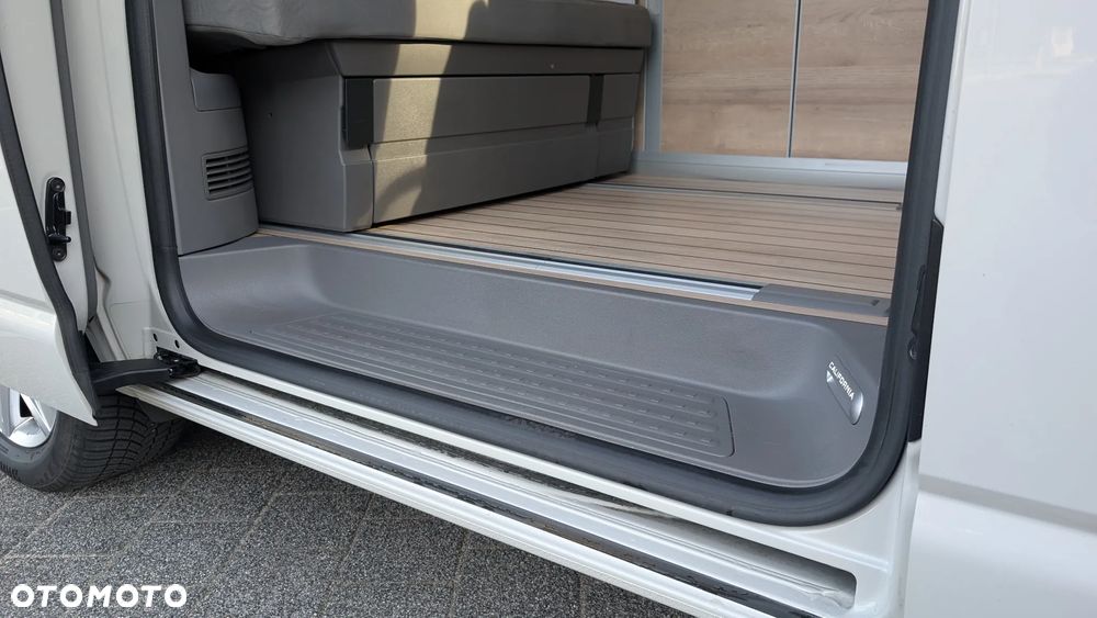 Volkswagen California - 23