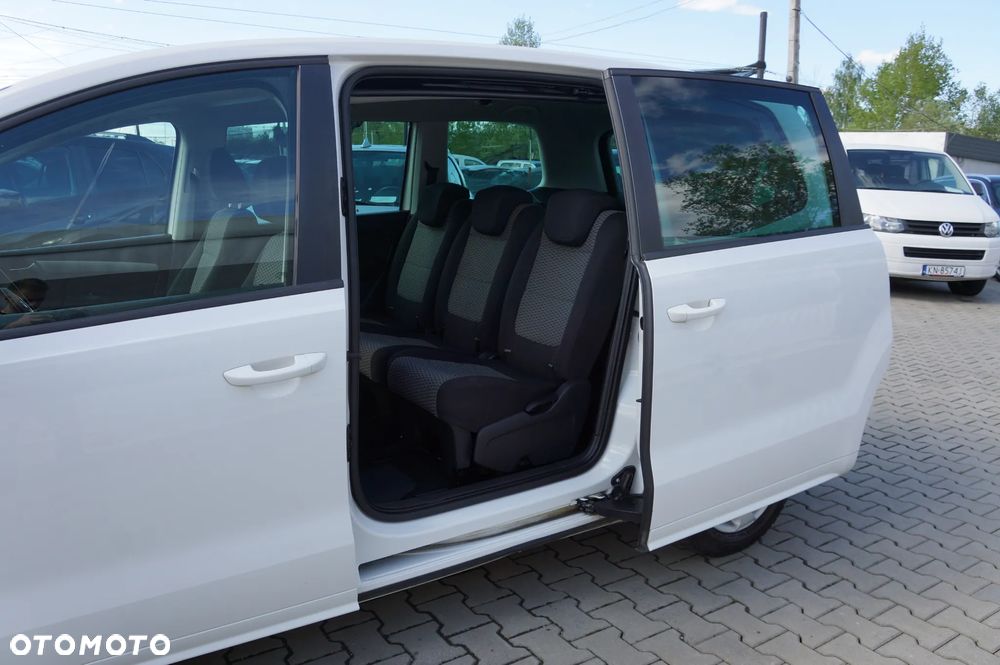 Volkswagen Sharan 2.0 TDI 4MOTION Blue Motion Life - 26