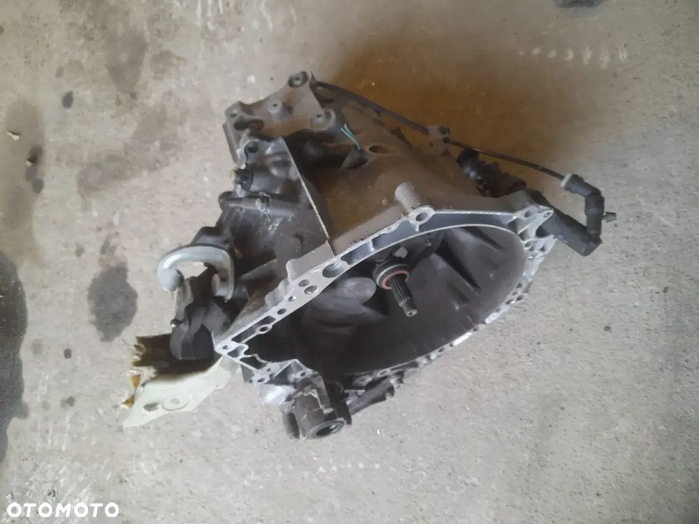 skrzynia biegów Peugeot 2008 1.6VTI Benzyna 20ET03 - 1