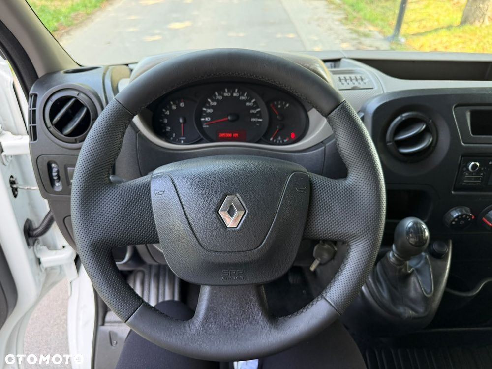 Renault Master - 18