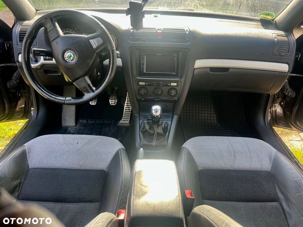 Skoda Octavia 2.0 TFSI RS - 8