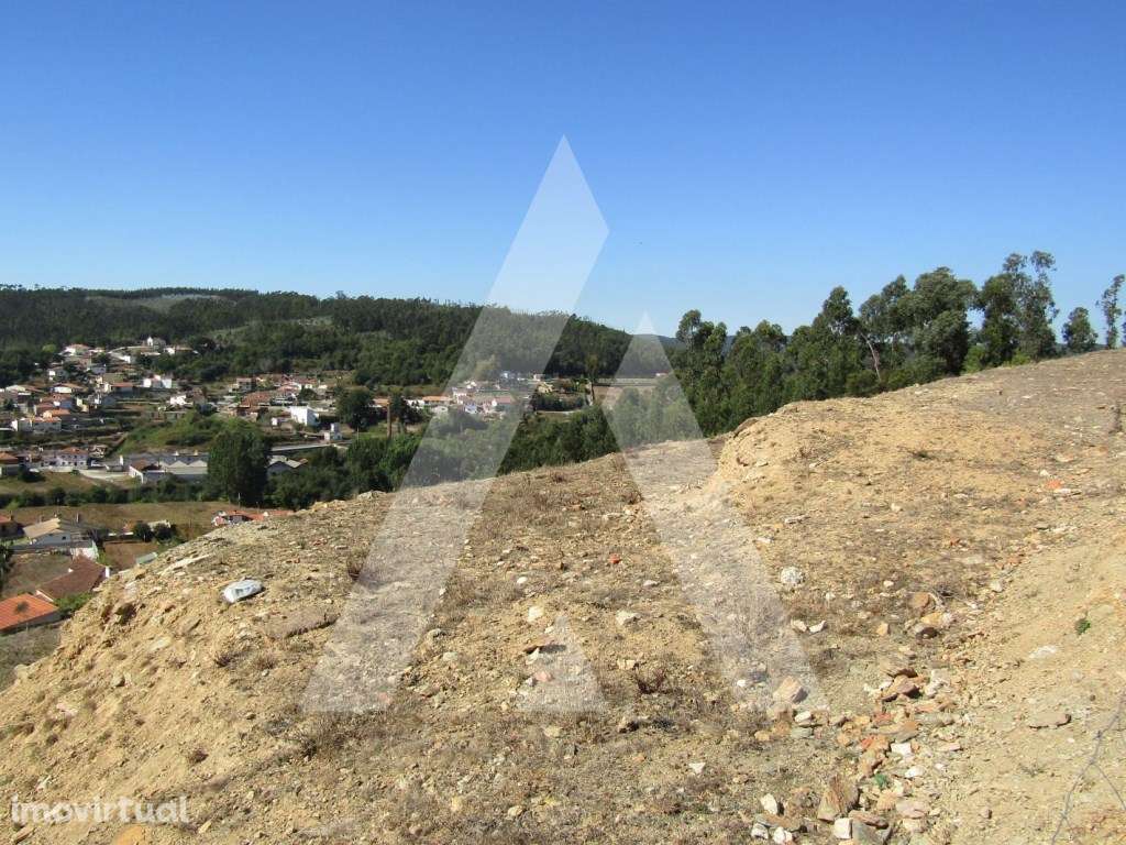 Terreno - Grande imagem: 2/6