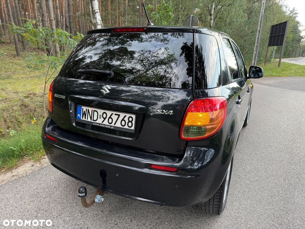 Suzuki SX4 - 4
