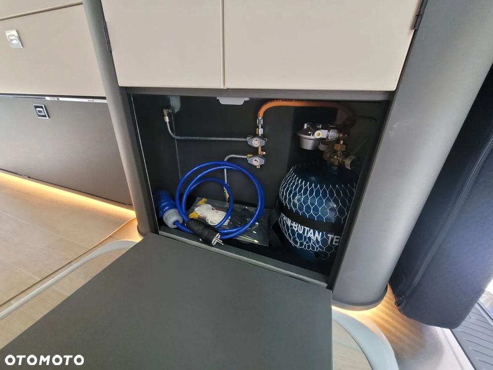 Westfalia Transporter T6.1 - 28