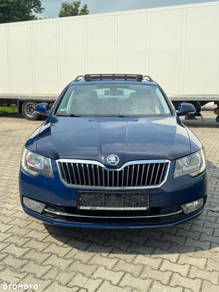 Skoda Superb 2.0 TDI Elegance - 3