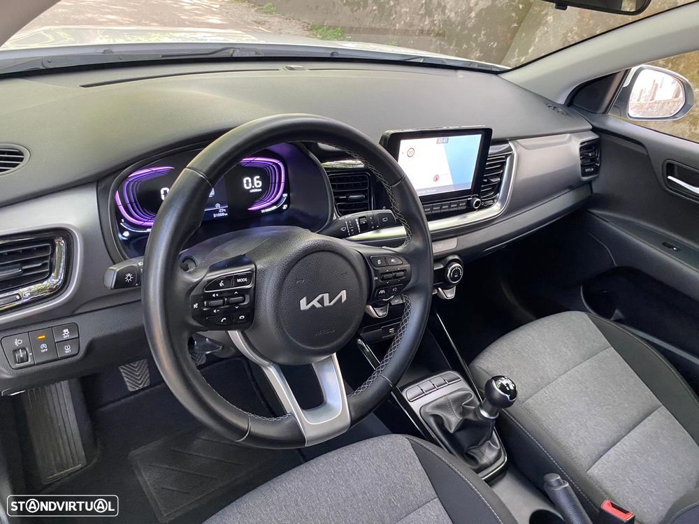 Kia Stonic 1.2 MPi Vibe - 11