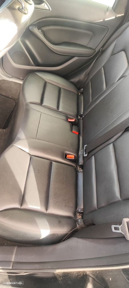 Mercedes-Benz B 180 CDI BlueEFFICIENCY - 11