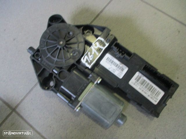 Motor Elevador Vidro 807315510R RENAULT MEGANE 3 SW 2011 FE - 1
