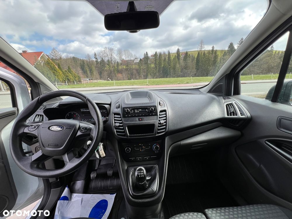 Ford Transit Connect - 12