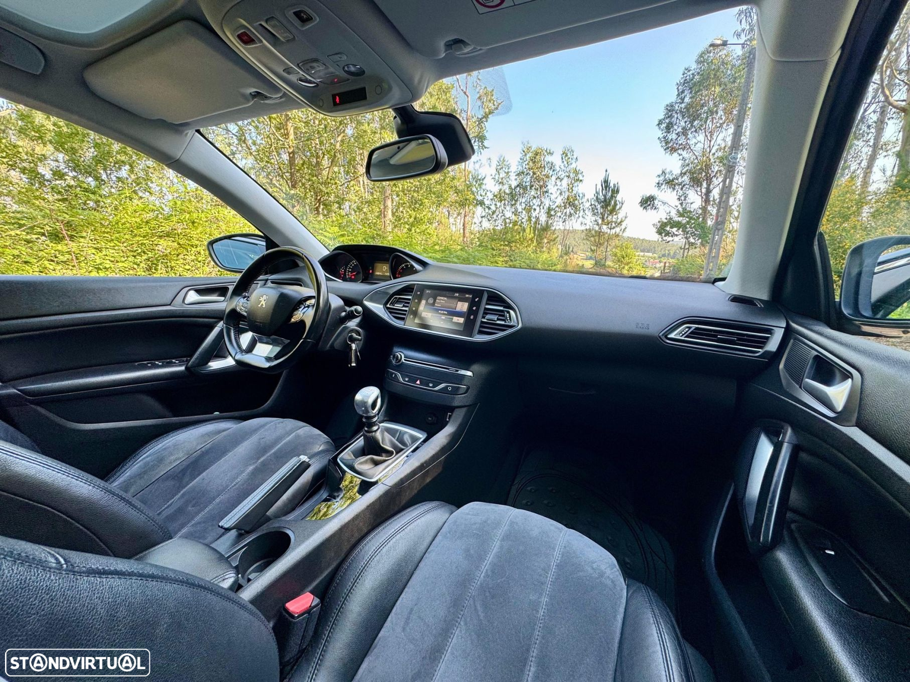 Peugeot 308 SW 1.6 BlueHDi Allure - 28