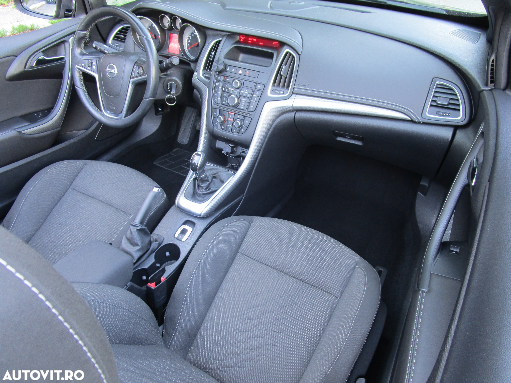 Opel Cascada 2.0 CDTI ECOTEC Start/Stop Cabriolet - 20