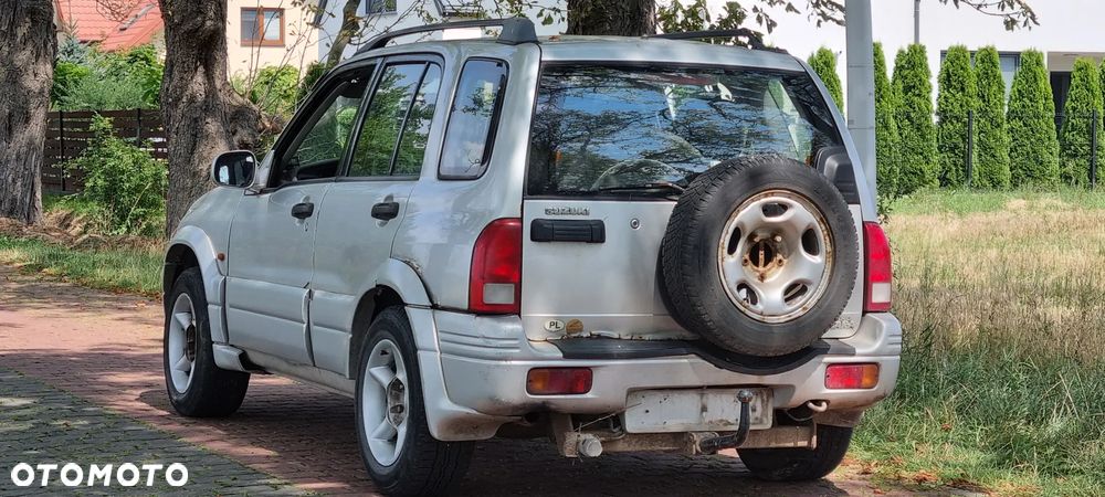 Suzuki Vitara - 21