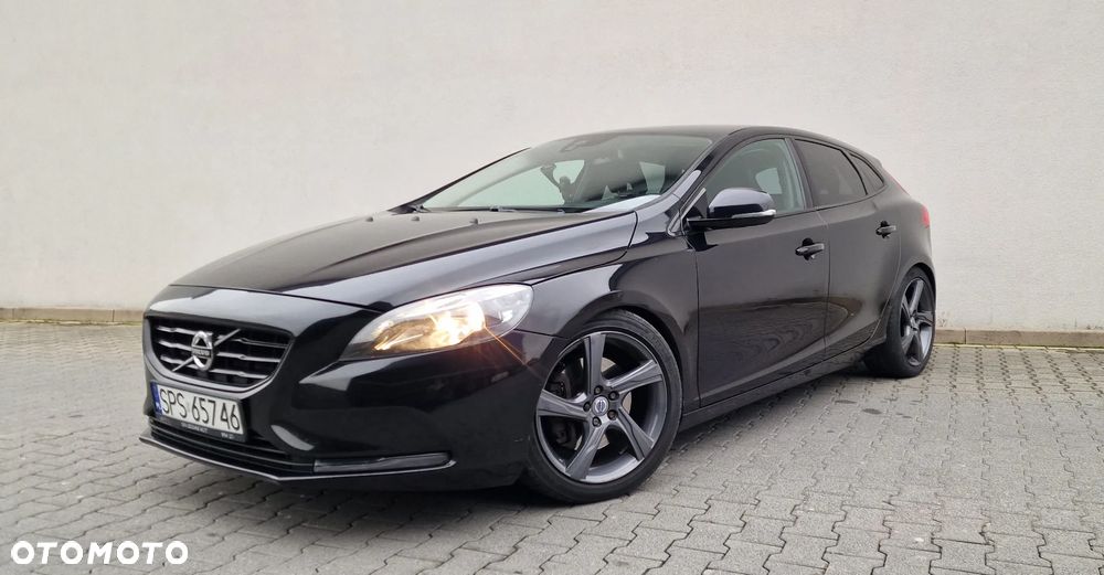 Volvo V40 D4 Drive-E R-Design Momentum - 6