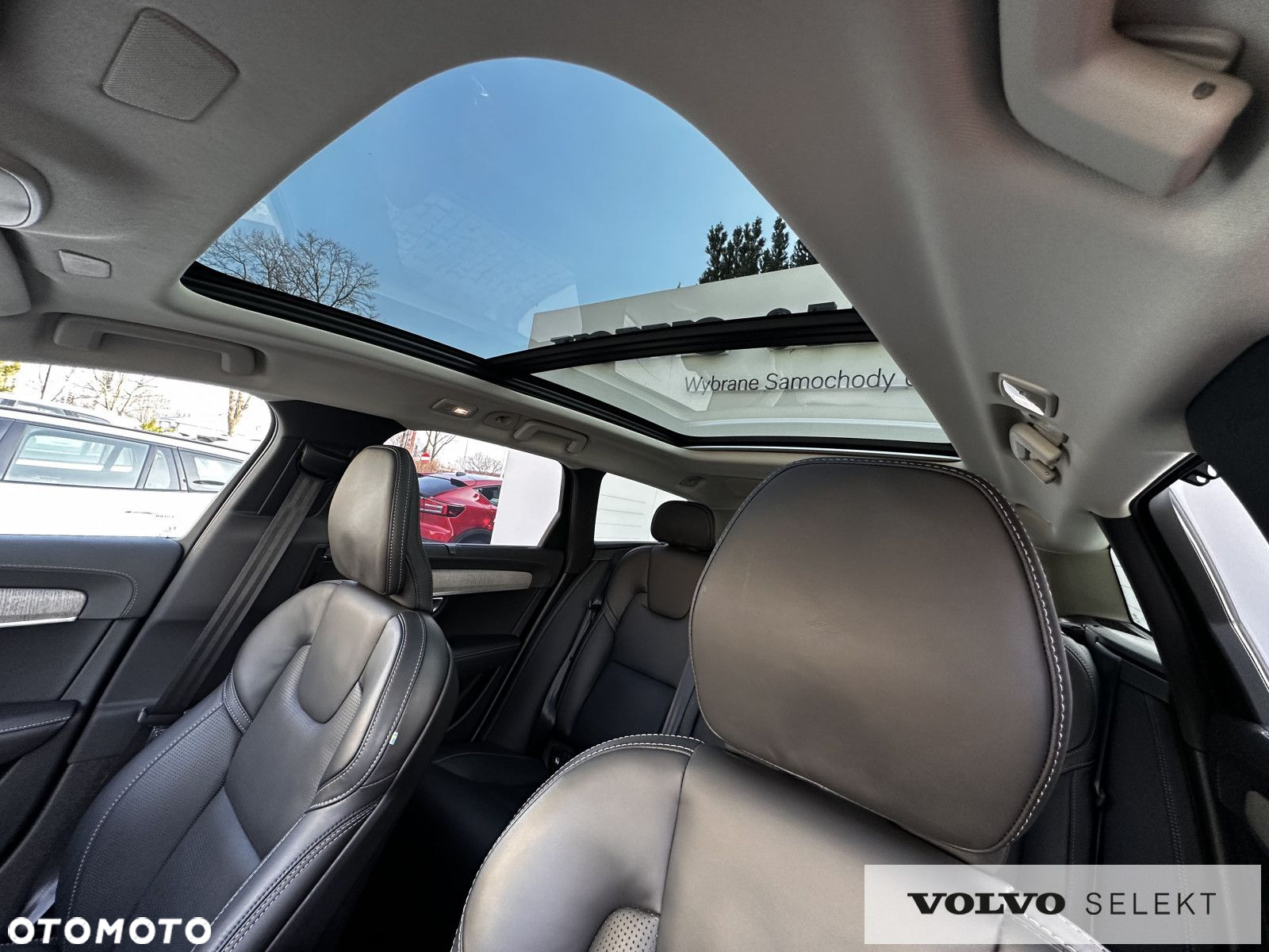 Volvo V90 Cross Country - 10