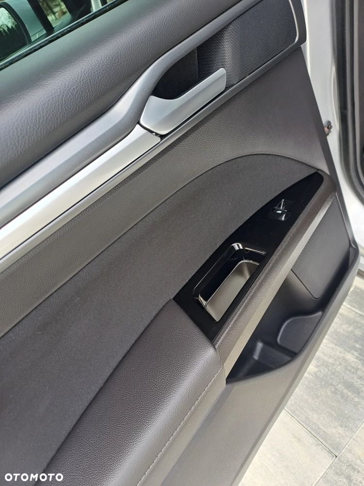 Ford Mondeo 1.5 EcoBoost Gold Edition - 21