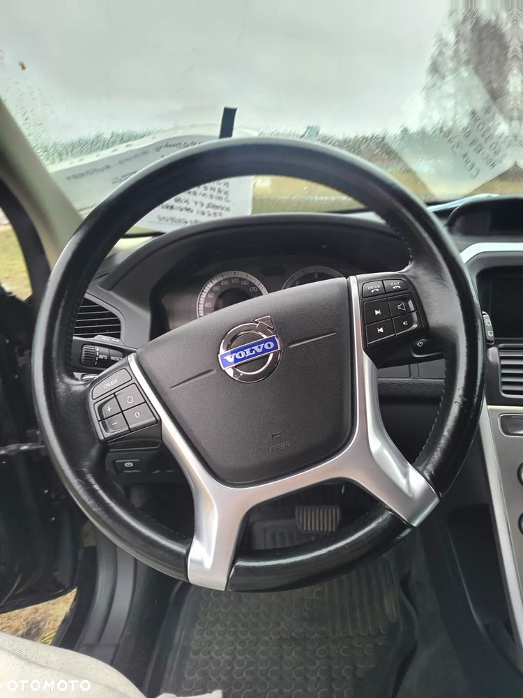 Volvo XC 60 2.4D - 6