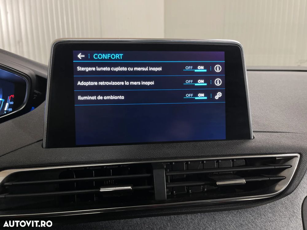 Peugeot 3008 PureTech 130 Stop & Start GPF EAT8 Allure Business-Paket - 24