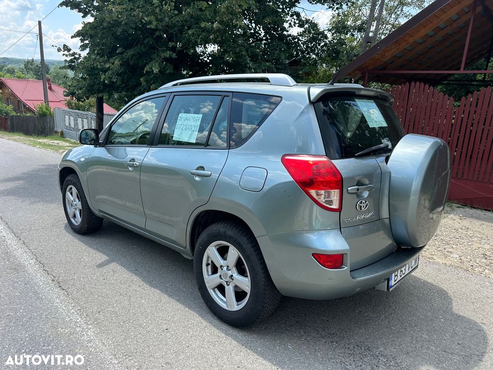 Toyota RAV4 2.0 Aut Confort - 6