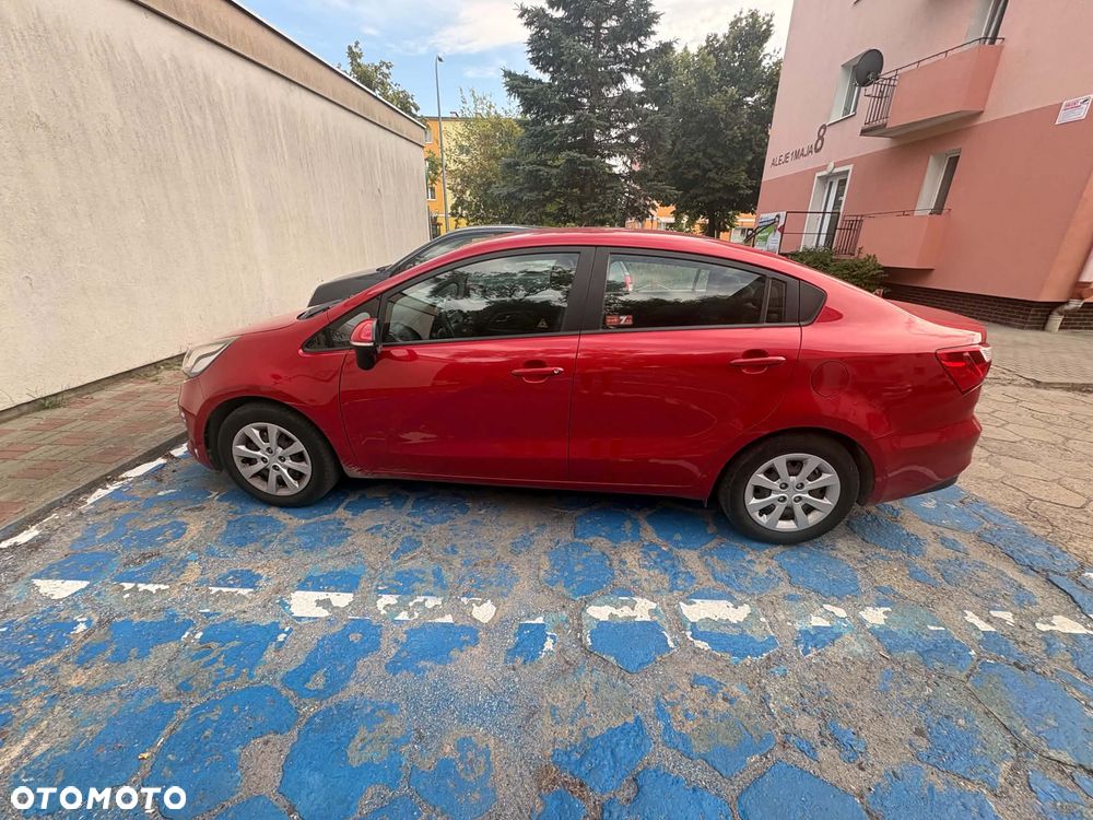 Kia Rio 1.4 XL - 4