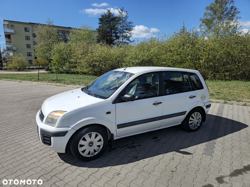 Ford Fusion - 3