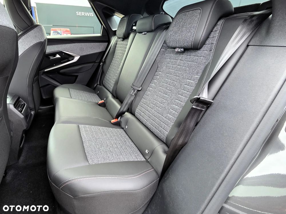 Peugeot 3008 1.6 PHEV 225 Allure S e-DCS7 - 19