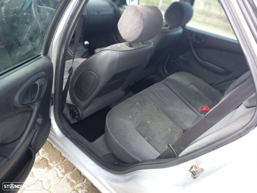 Citroën Xsara Break 2.0 HDi 90 SX - 8