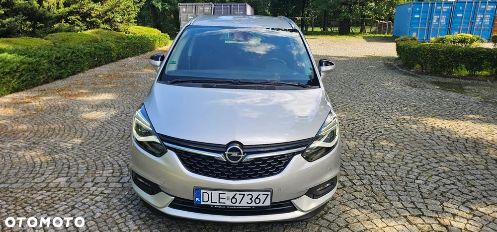 Opel Zafira - 3