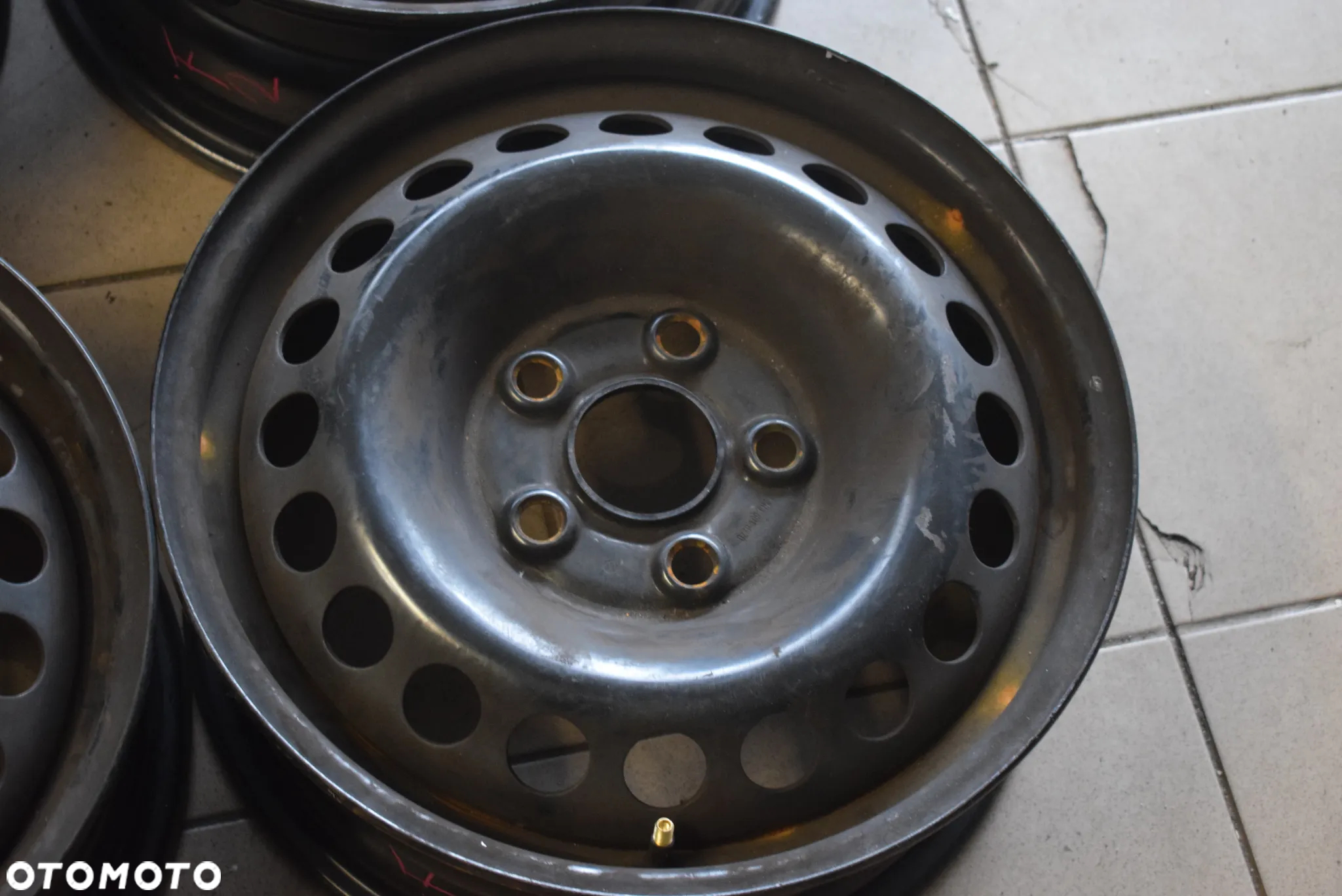 Felgi stalowe stalówki VW T5 6,5x16 5x120 R16 - 3