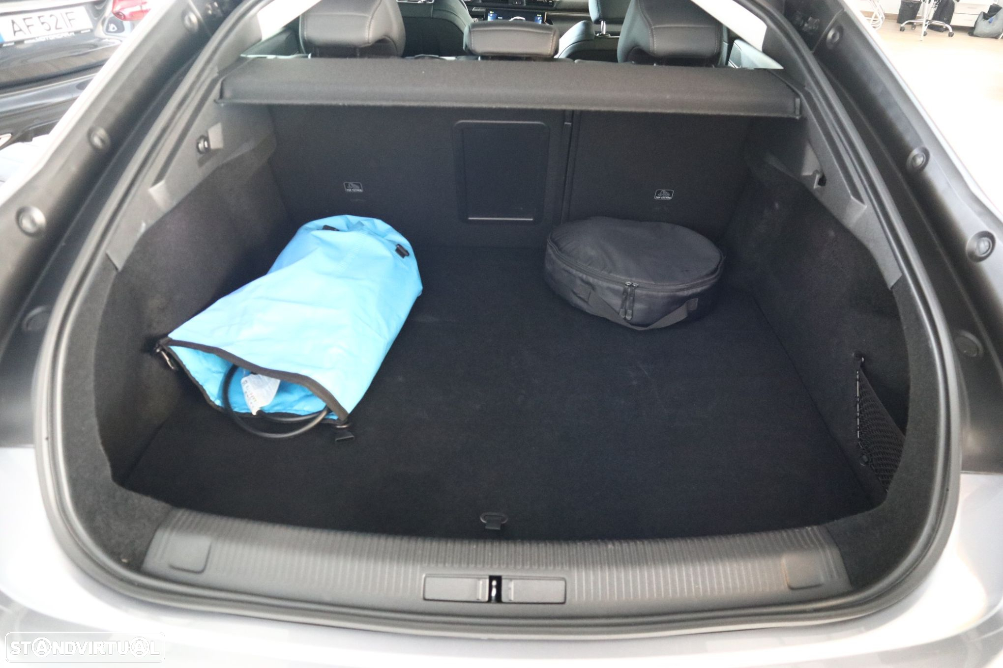 Peugeot 508 1.6 Hybrid Allure Pack e-EAT8 - 6