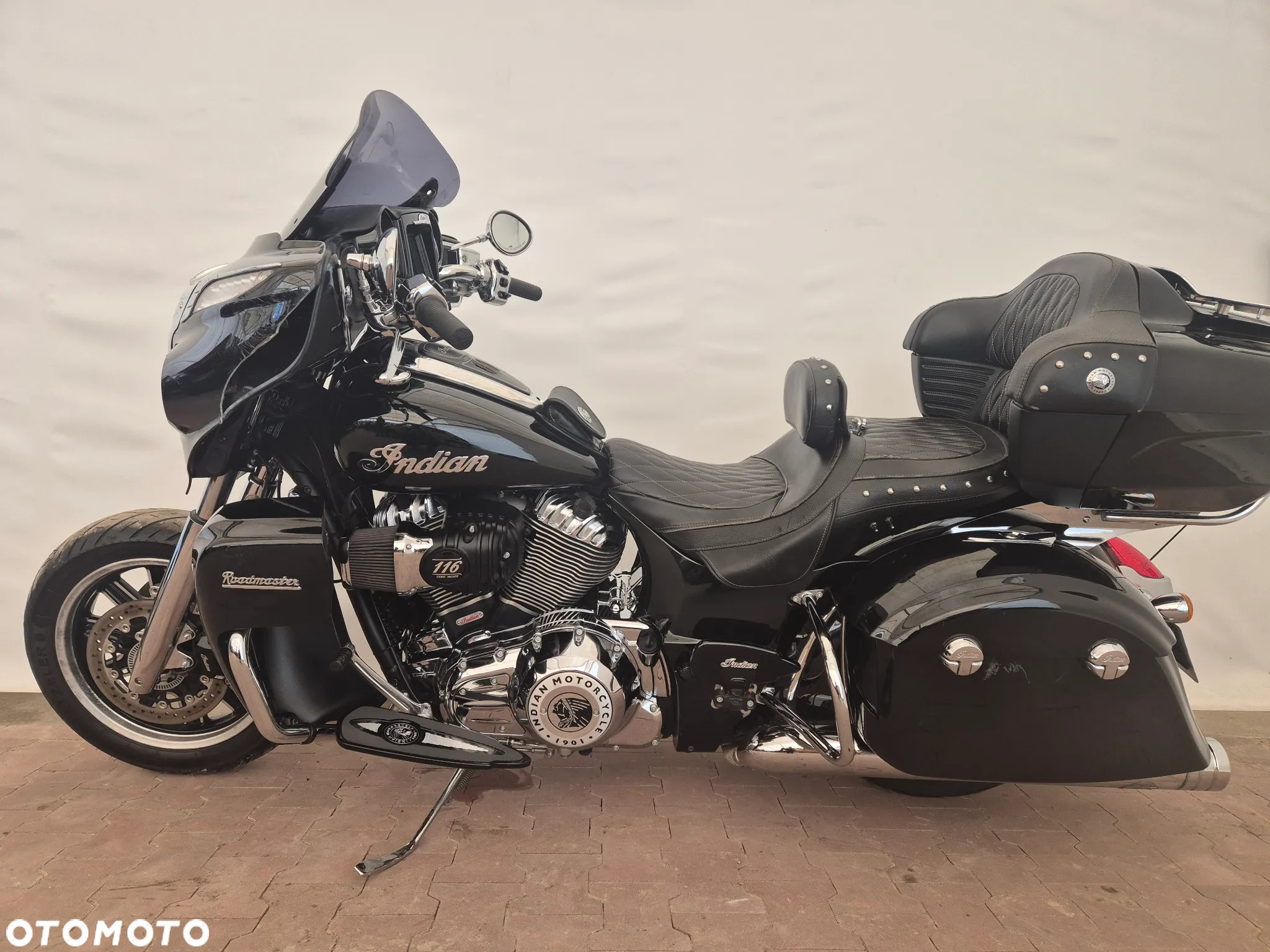 Indian Roadmaster - 3