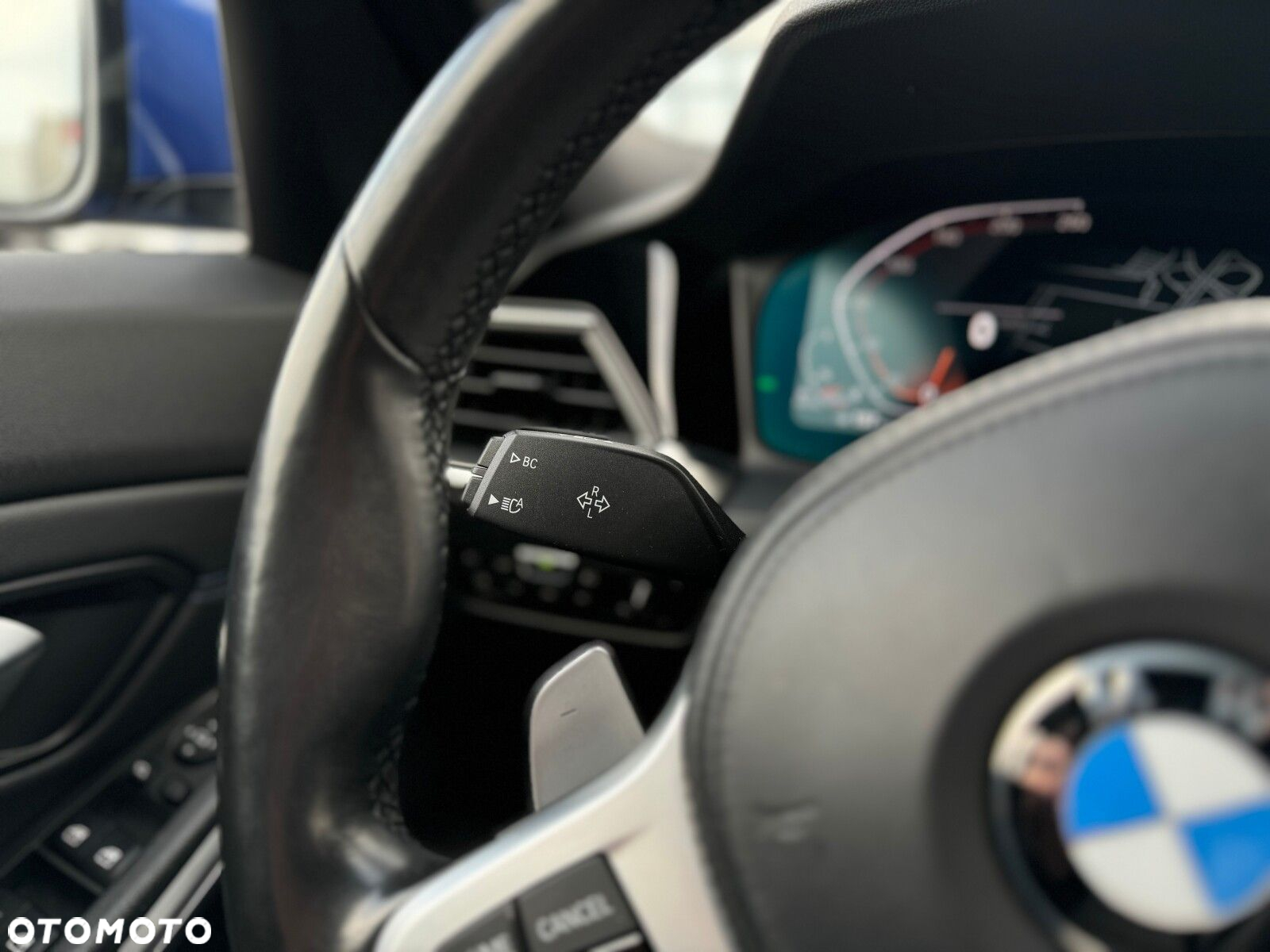 BMW Seria 3 320d xDrive M Sport sport - 21