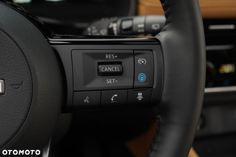 Nissan X-Trail 1.5 VC-T e-POWER Tekna e-4ORCE 7os - 12