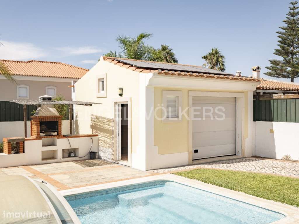 Moradia T3 em Azeitão com piscina e acabamentos de excelência - Grande imagem: 2/36