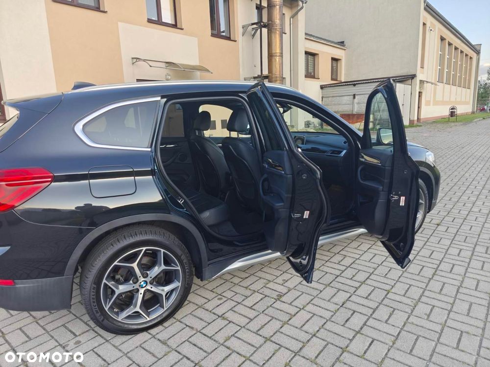 BMW X1 xDrive28i Sport Line - 5
