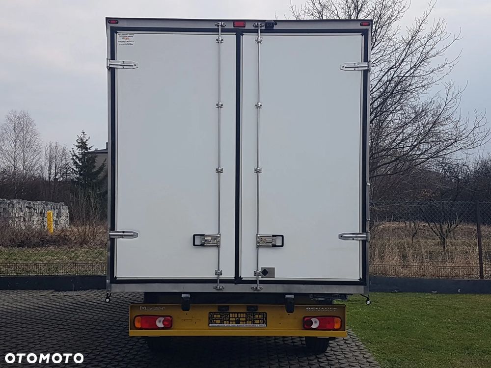 Renault MASTER KONTENER 8EP 4,22x2,23x2,22 KLIMA KRAJOWY MANUAL  6-BIEGÓW - 15