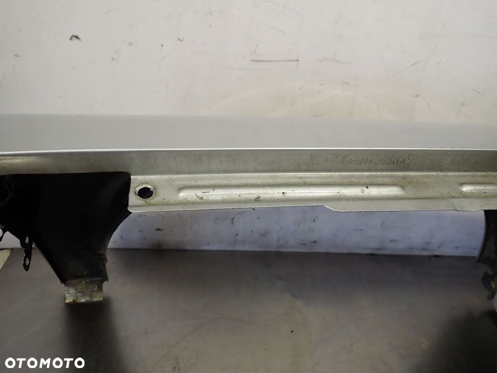 BŁOTNIK LEWY PRZEDNI AUDI A4 B6 - 16